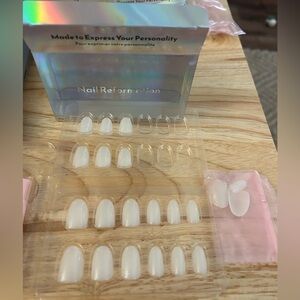 Nail Reformation White Press-On Nails